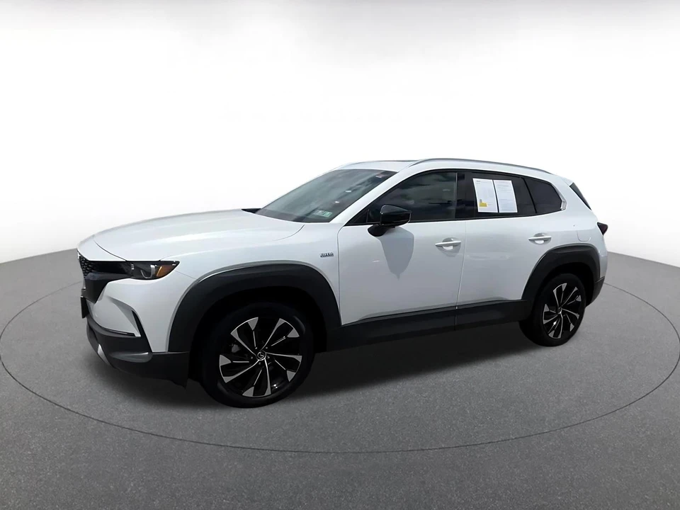 2025 Mazda CX-50 - Image 9 of 31