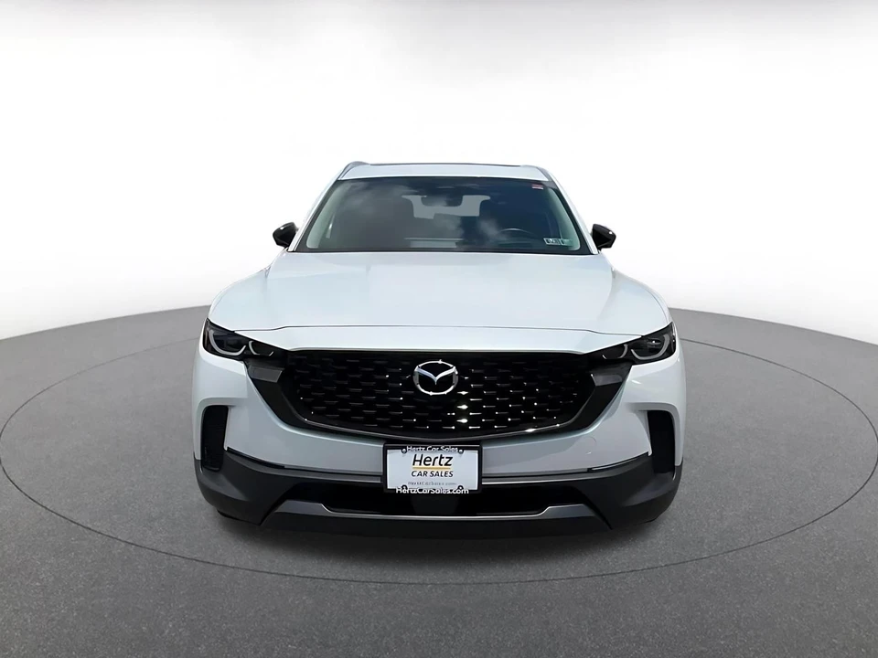2025 Mazda CX-50 - Image 4 of 31
