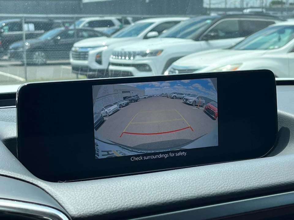 2025 Mazda CX-50 - Image 27 of 31