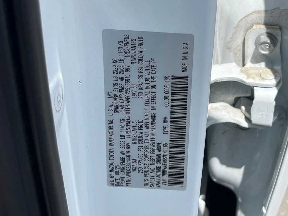 2025 Mazda CX-50 - Image 28 of 31
