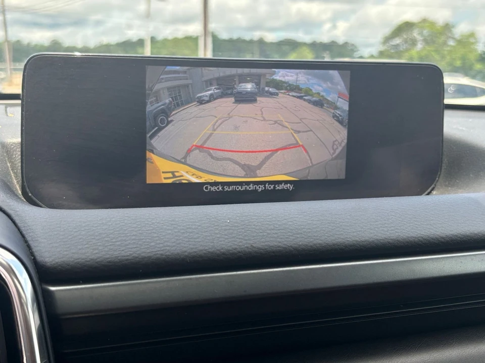 2025 Mazda CX-50 - Image 26 of 31