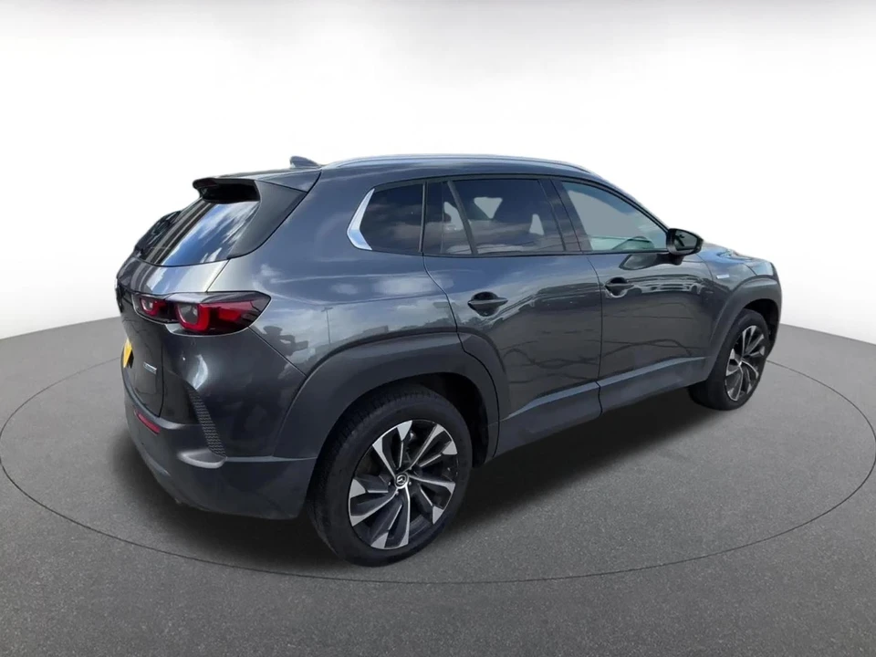 2025 Mazda CX-50 - Image 17 of 31