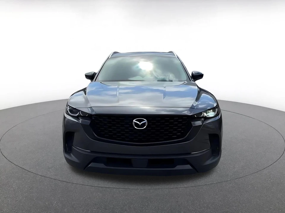 2025 Mazda CX-50 - Image 4 of 31