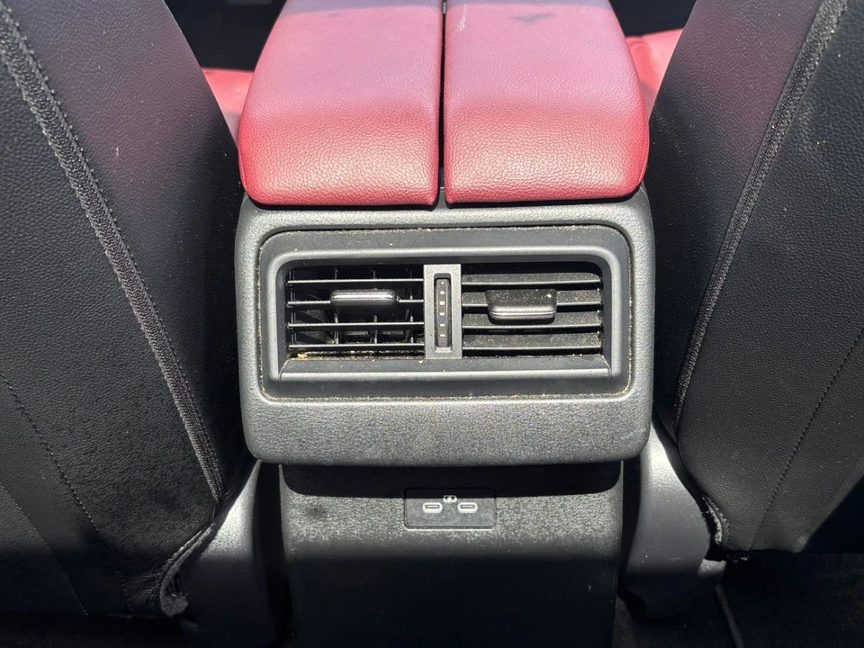 2025 Mazda CX-50 - Image 25 of 31