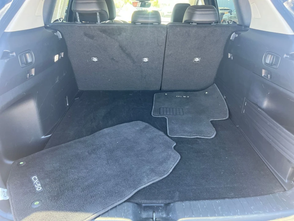 2025 Mazda CX-50 - Image 28 of 31