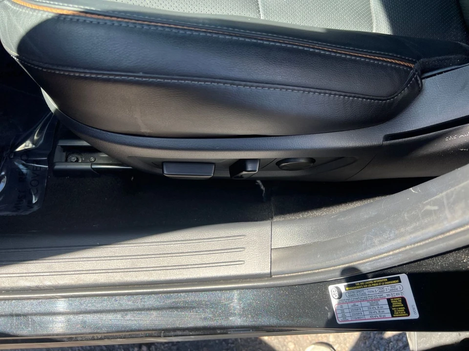 2025 Mazda CX-50 - Image 19 of 31