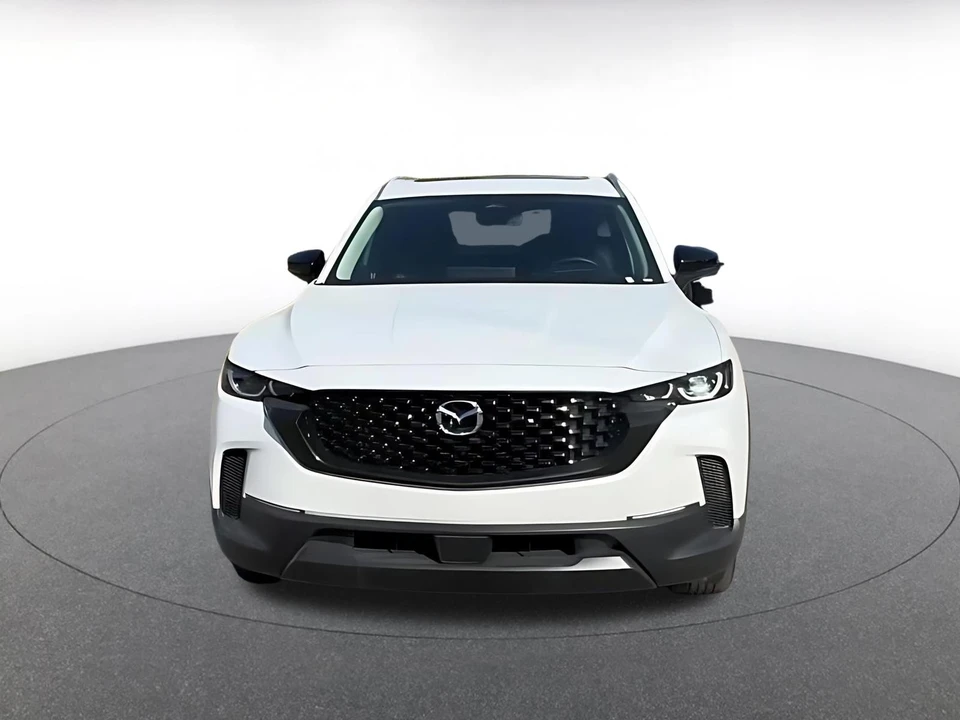 2025 Mazda CX-50 - Image 4 of 31