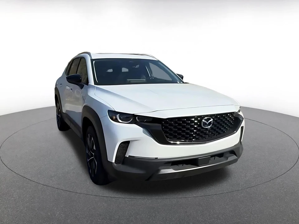 2025 Mazda CX-50 - Image 3 of 31