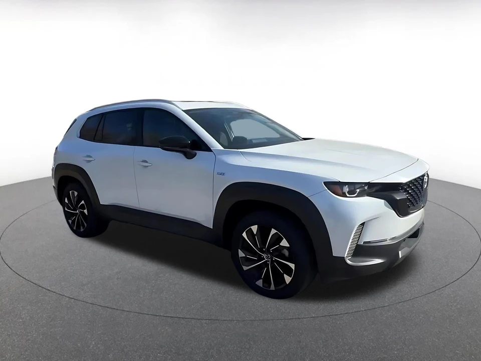 2025 Mazda CX-50 - Image 2 of 31