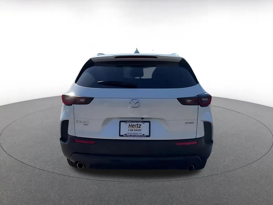 2025 Mazda CX-50 - Image 10 of 31