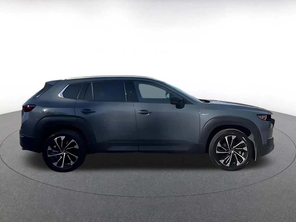 2025 Mazda CX-50 - Image 13 of 31