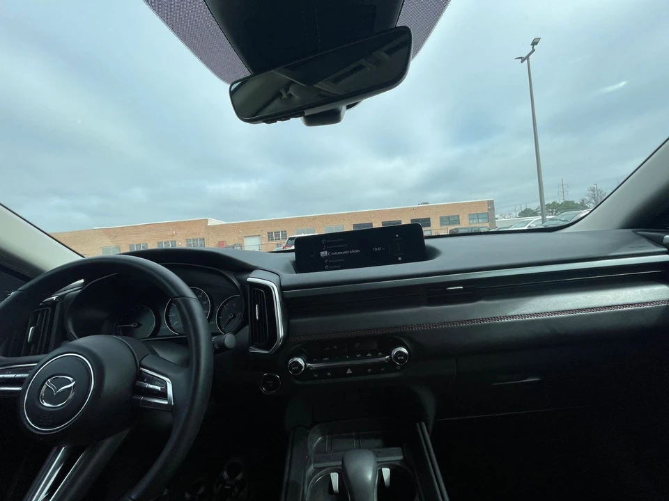 2025 Mazda CX-50 - Image 30 of 31