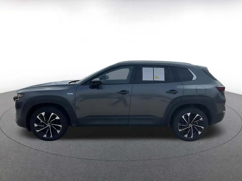 2025 Mazda CX-50 - Image 8 of 31