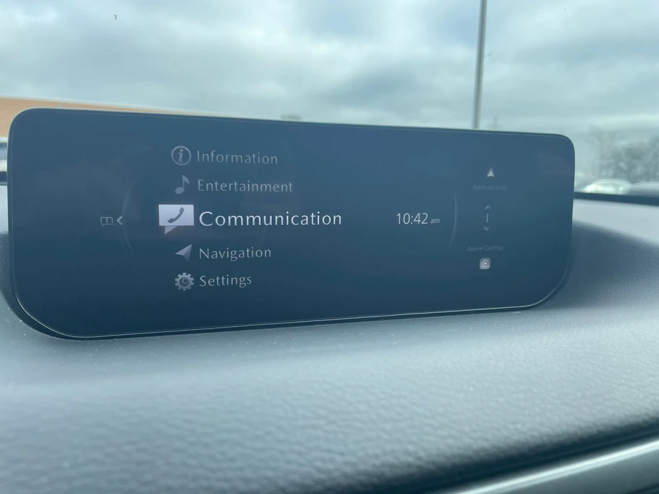 2025 Mazda CX-50 - Image 18 of 31