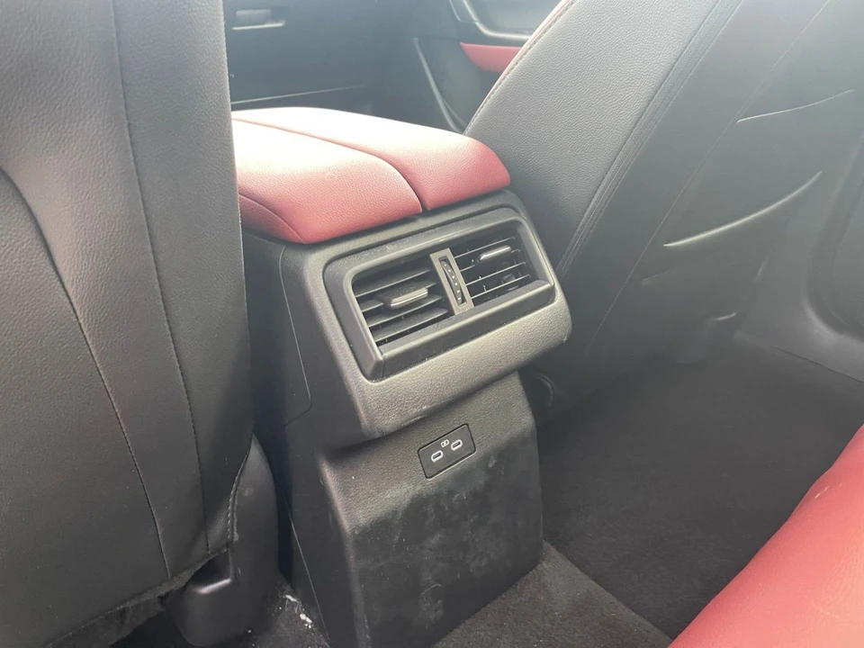 2025 Mazda CX-50 - Image 22 of 31