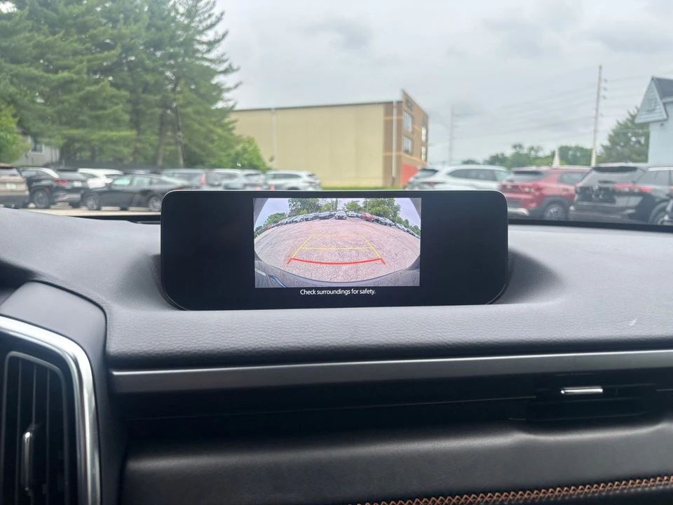 2025 Mazda CX-50 - Image 27 of 31