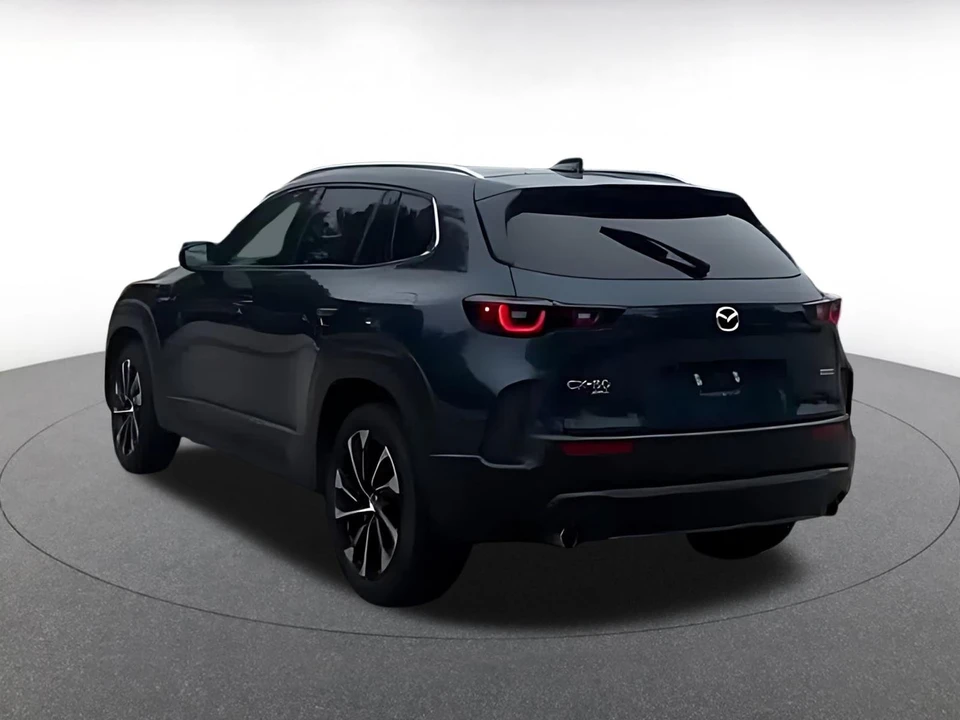 2025 Mazda CX-50 - Image 13 of 31