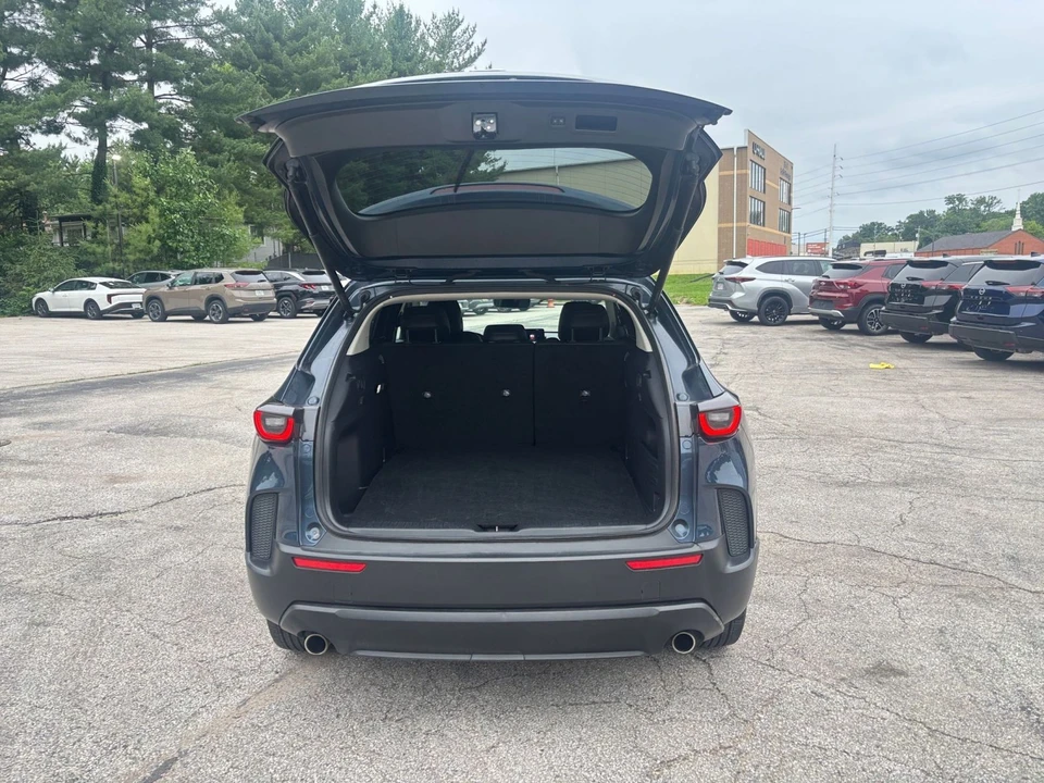 2025 Mazda CX-50 - Image 29 of 31