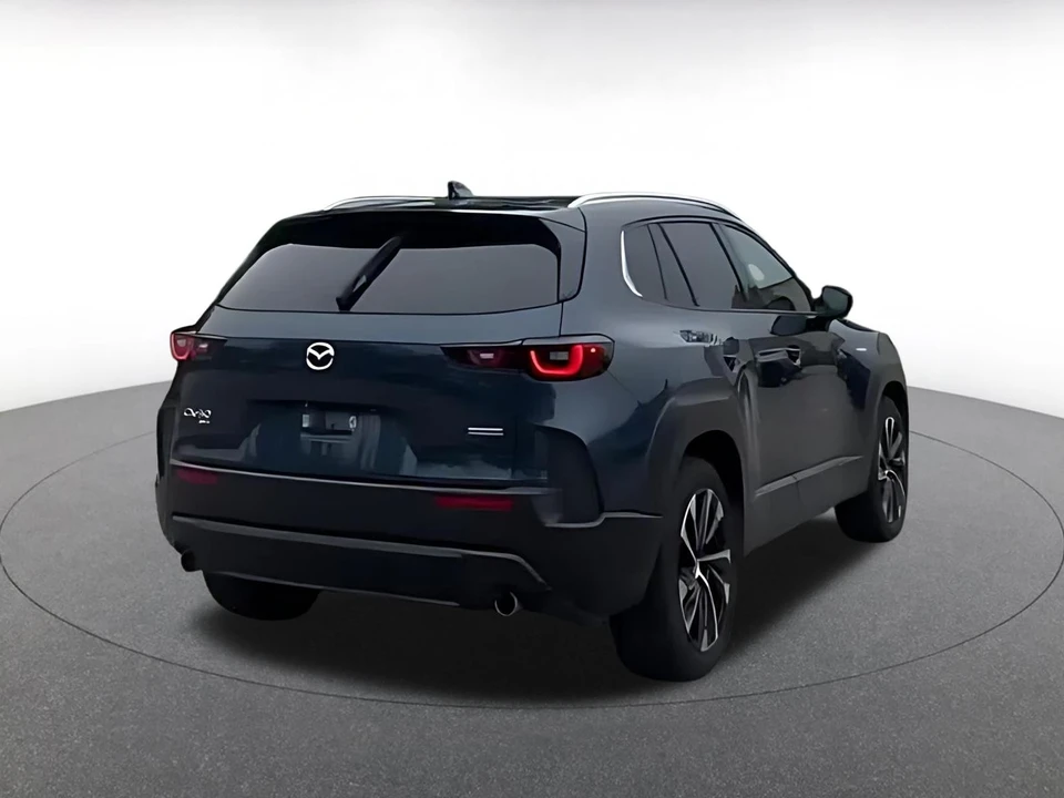 2025 Mazda CX-50 - Image 16 of 31