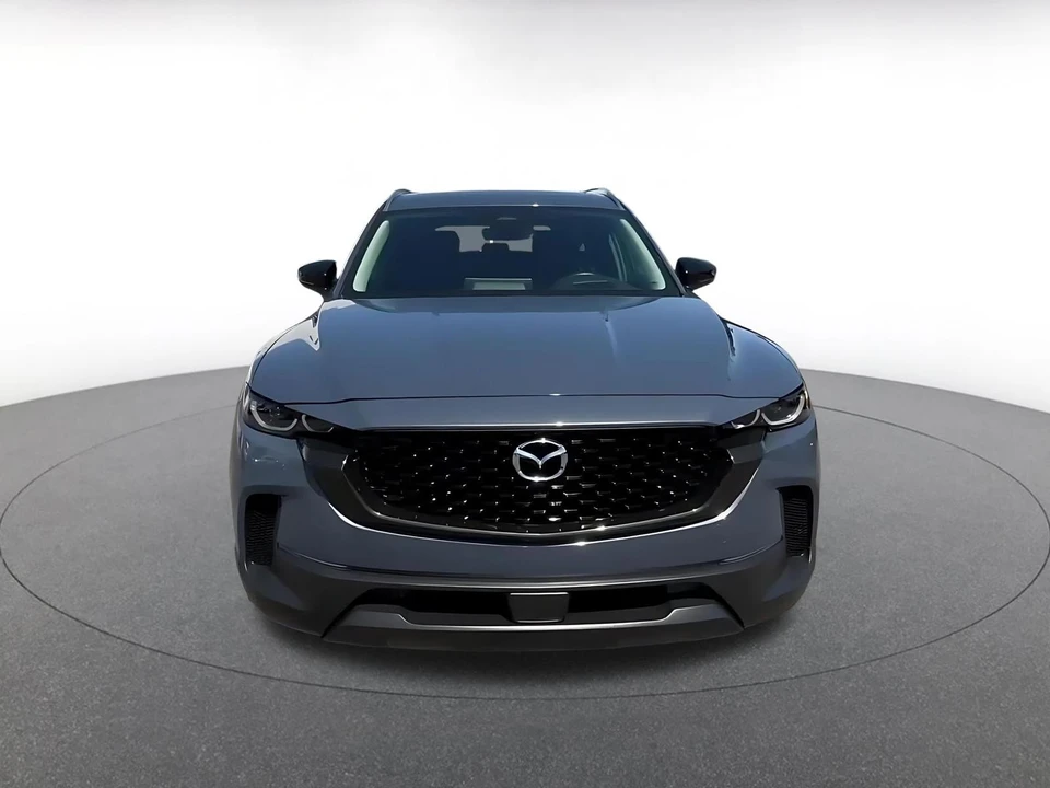 2025 Mazda CX-50 - Image 4 of 31