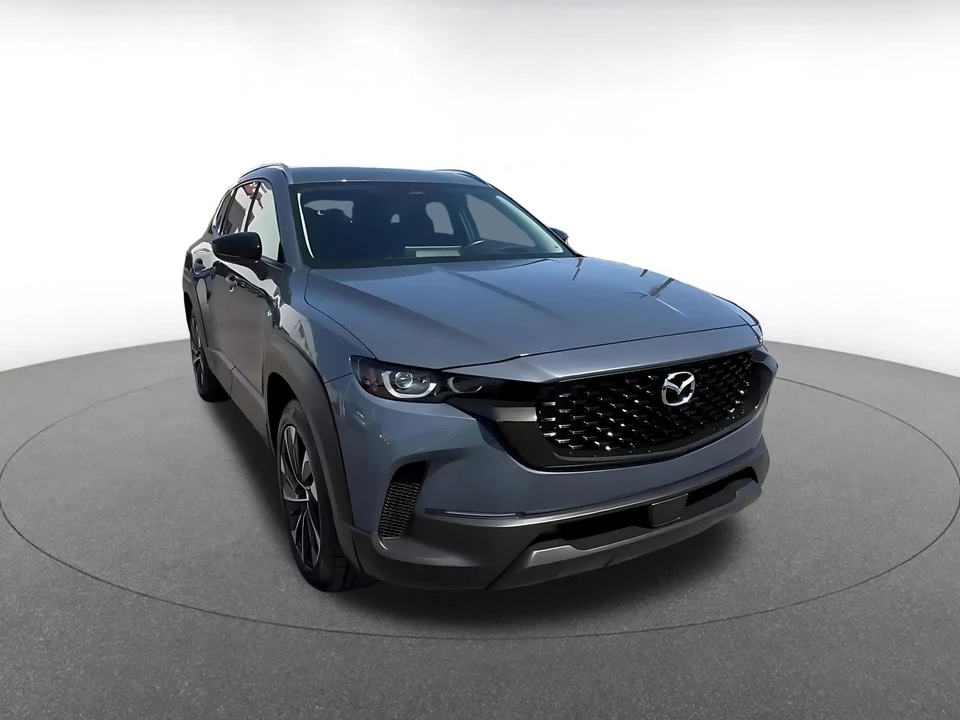 2025 Mazda CX-50 - Image 3 of 31