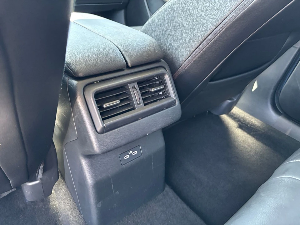 2025 Mazda CX-50 - Image 22 of 31