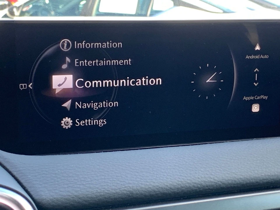 2025 Mazda CX-50 - Image 16 of 31