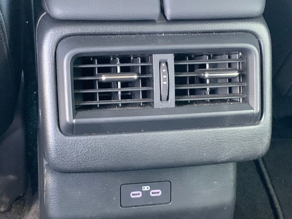 2025 Mazda CX-50 - Image 20 of 31