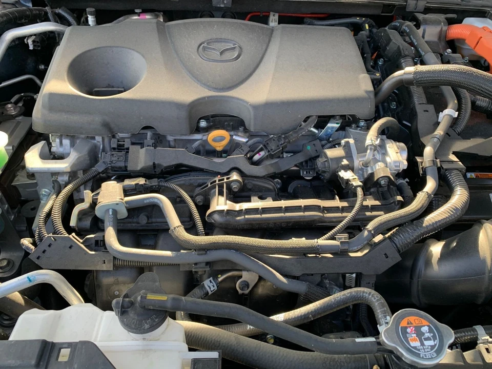 2025 Mazda CX-50 - Image 29 of 31