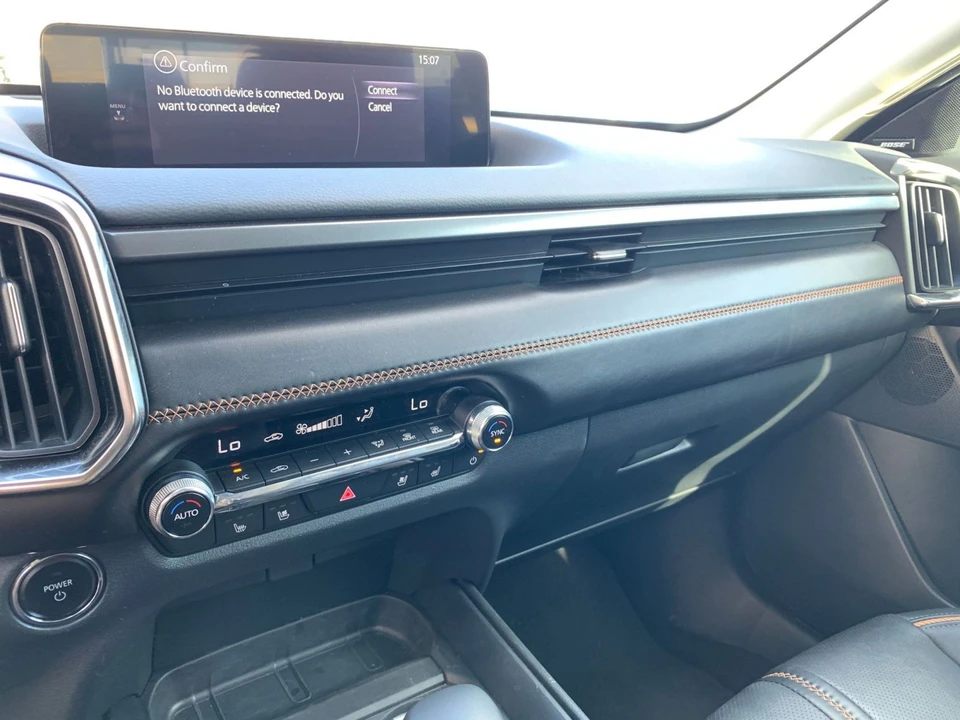 2025 Mazda CX-50 - Image 14 of 31