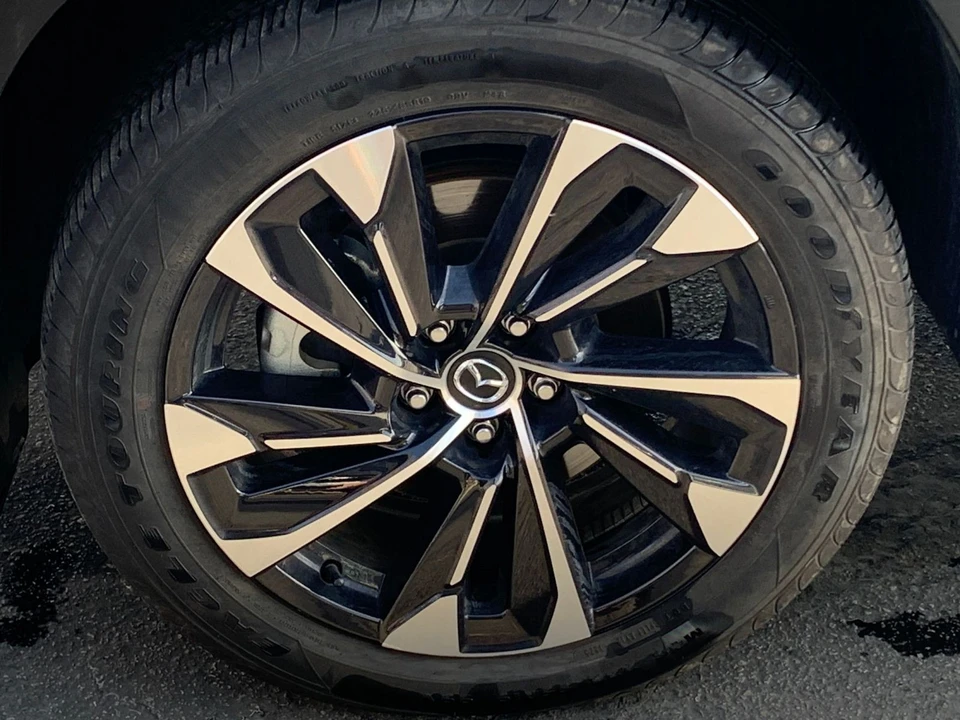 2025 Mazda CX-50 - Image 27 of 31