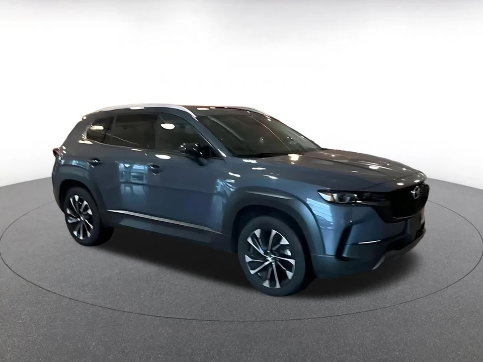 2025 Mazda CX-50 - Image 2 of 31