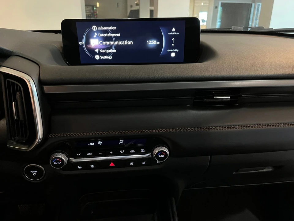 2025 Mazda CX-50 - Image 16 of 31