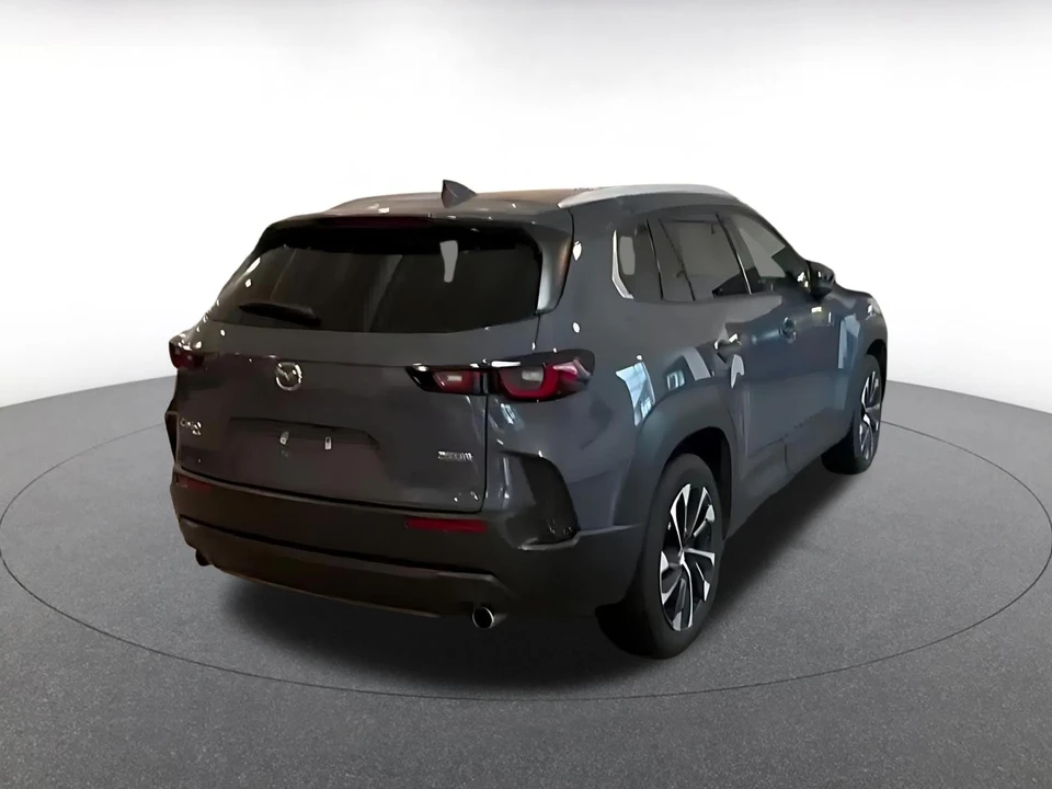 2025 Mazda CX-50 - Image 12 of 31