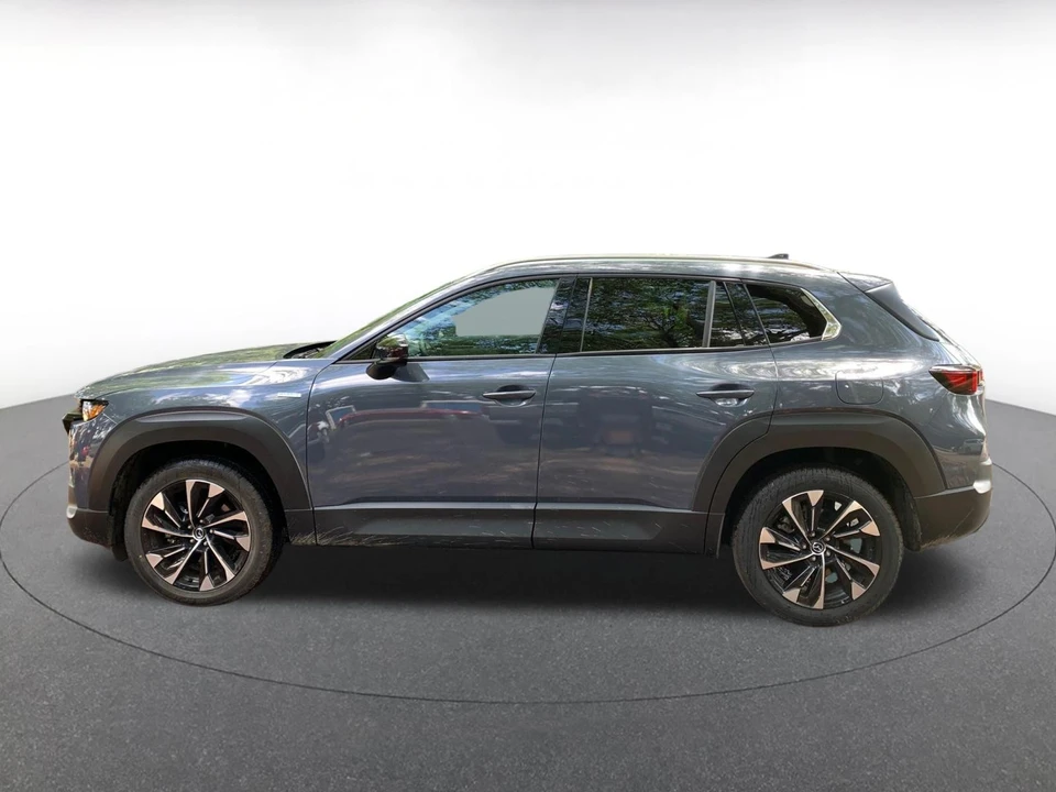 2025 Mazda CX-50 - Image 4 of 10