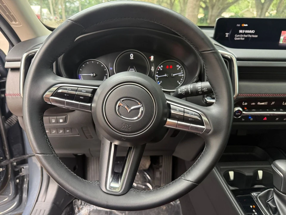 2025 Mazda CX-50 - Image 30 of 31