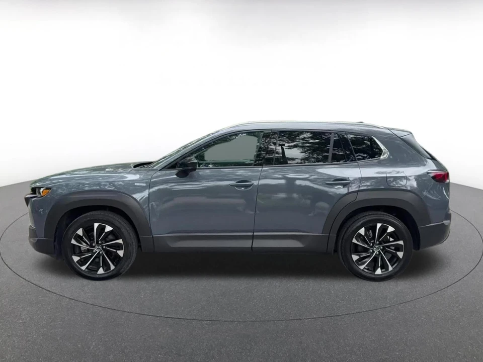 2025 Mazda CX-50 - Image 11 of 31