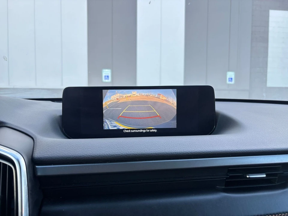 2025 Mazda CX-50 - Image 22 of 31