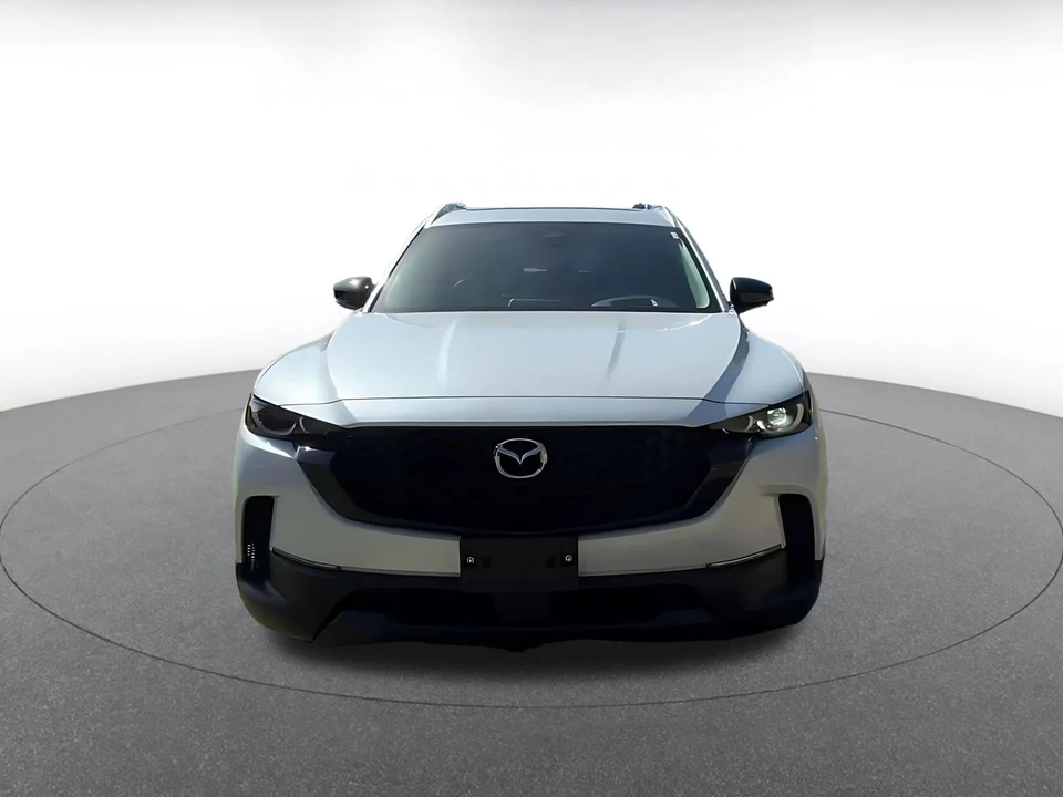 2025 Mazda CX-50 - Image 3 of 31