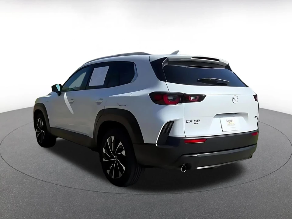 2025 Mazda CX-50 - Image 9 of 31