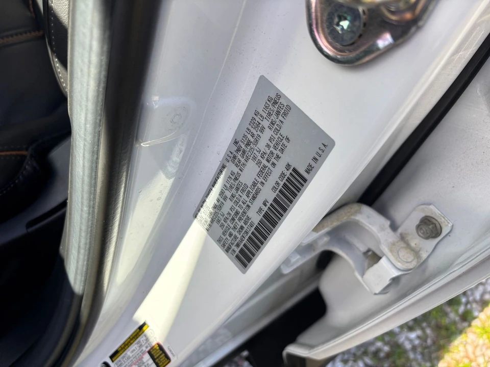 2025 Mazda CX-50 - Image 27 of 31