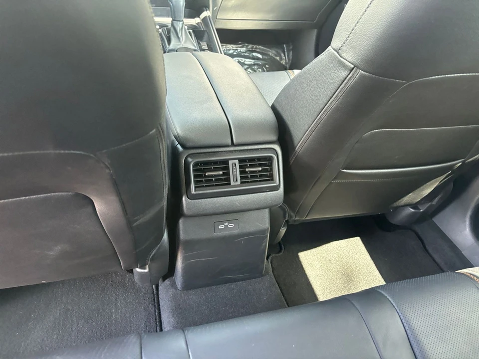 2025 Mazda CX-50 - Image 23 of 31