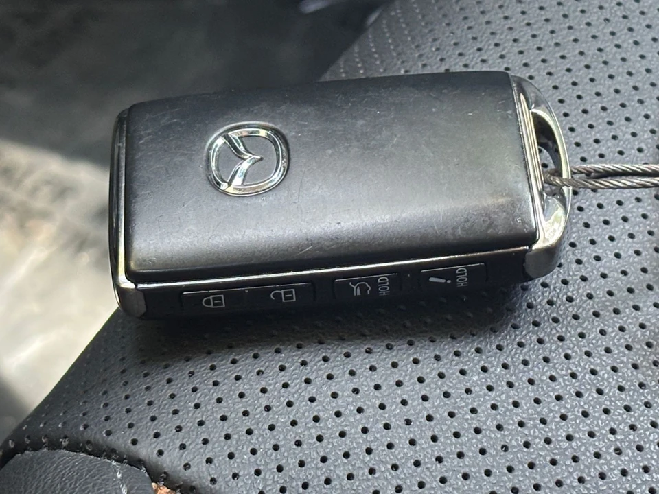 2025 Mazda CX-50 - Image 20 of 31