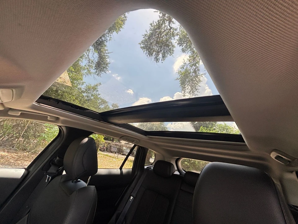 2025 Mazda CX-50 - Image 28 of 31