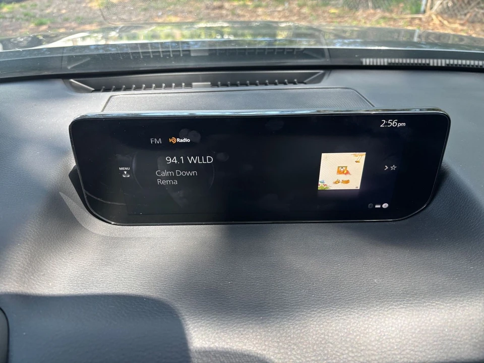 2025 Mazda CX-50 - Image 19 of 31