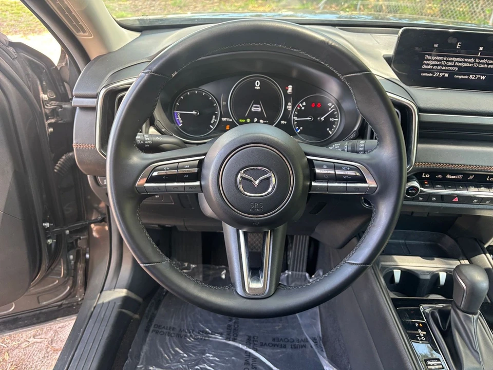 2025 Mazda CX-50 - Image 27 of 31