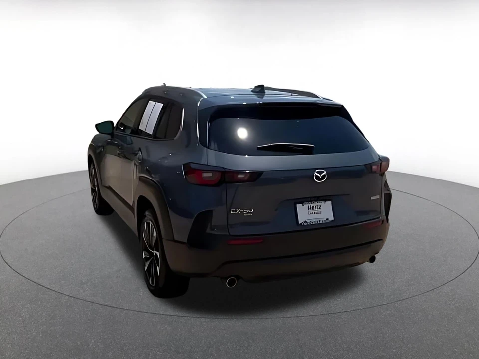 2025 Mazda CX-50 - Image 15 of 31