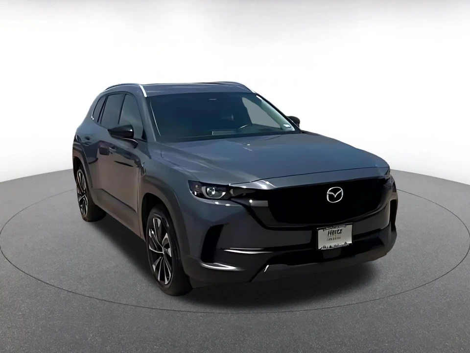 2025 Mazda CX-50 - Image 14 of 31