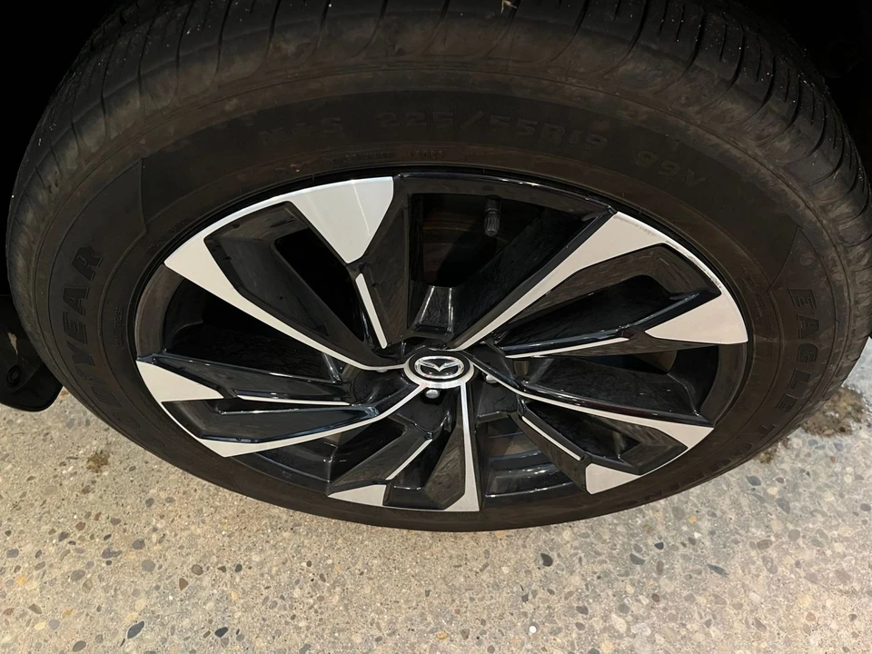 2025 Mazda CX-50 - Image 29 of 31
