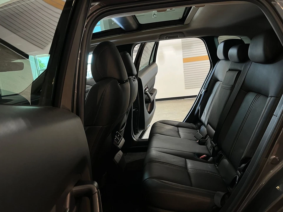 2025 Mazda CX-50 - Image 29 of 31